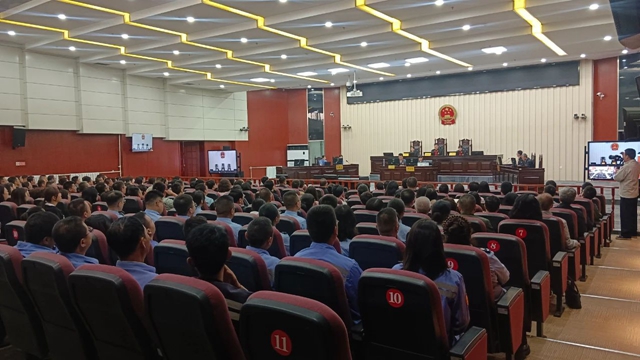 青海宜化：旁聽庭審敲警鐘，紀(jì)法紅線記心間