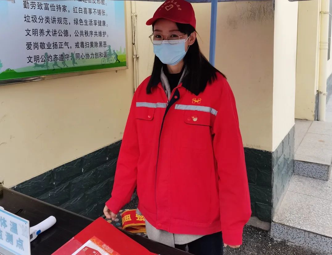化機公司：爭創(chuàng)文明典范城，志愿服務我先行